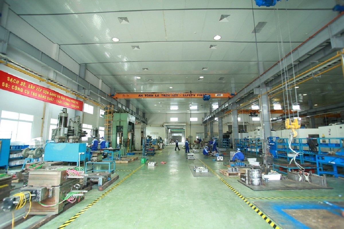 Nhà máy cơ khí chính xác HTMP 